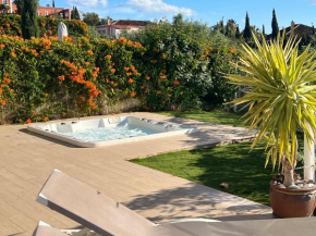 Corner Villa Higuerón with jacuzzi, pool and best views